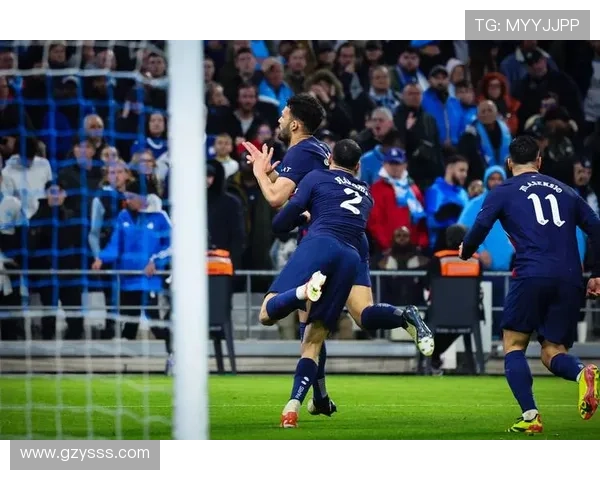 法甲拉莫斯替补绝杀 巴黎圣日耳曼险胜尼斯迎来关键三分 法甲拉莫斯替补绝杀 巴黎圣日耳曼险胜尼斯迎来关键三分