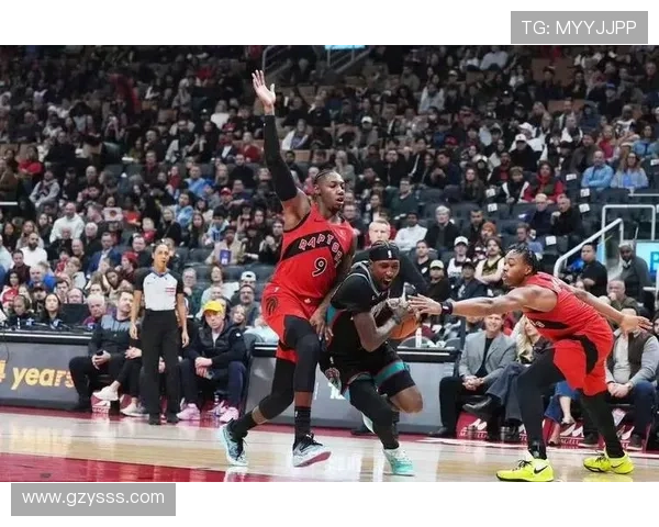 英格拉姆砍下26分7篮板 猛龙力克灰熊迎来胜利