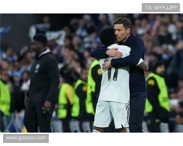 阿隆索坚决反对巴萨与黄潜的西甲海外赛称其为扭曲现象